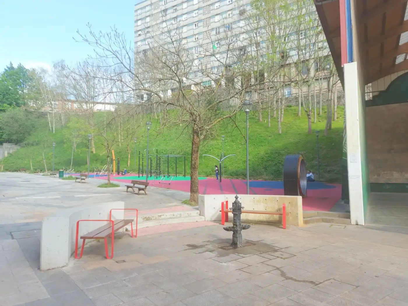 Vista exterior de Piso en venta en Otxarkoaga - Txurdinaga