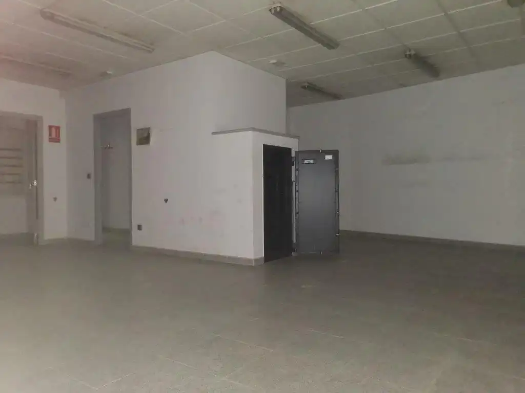 Local comercial en venda a Triana, imagen 5