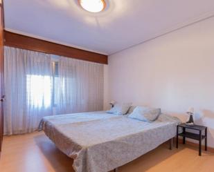 Apartment to share in Els Orriols