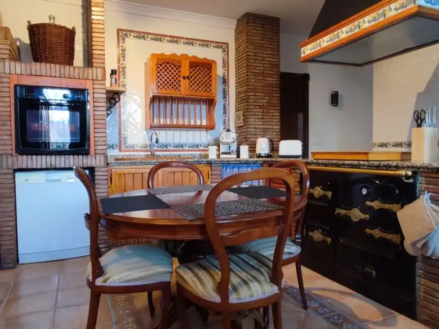 Menjador de Casa o xalet en venda en Almogía, Málaga