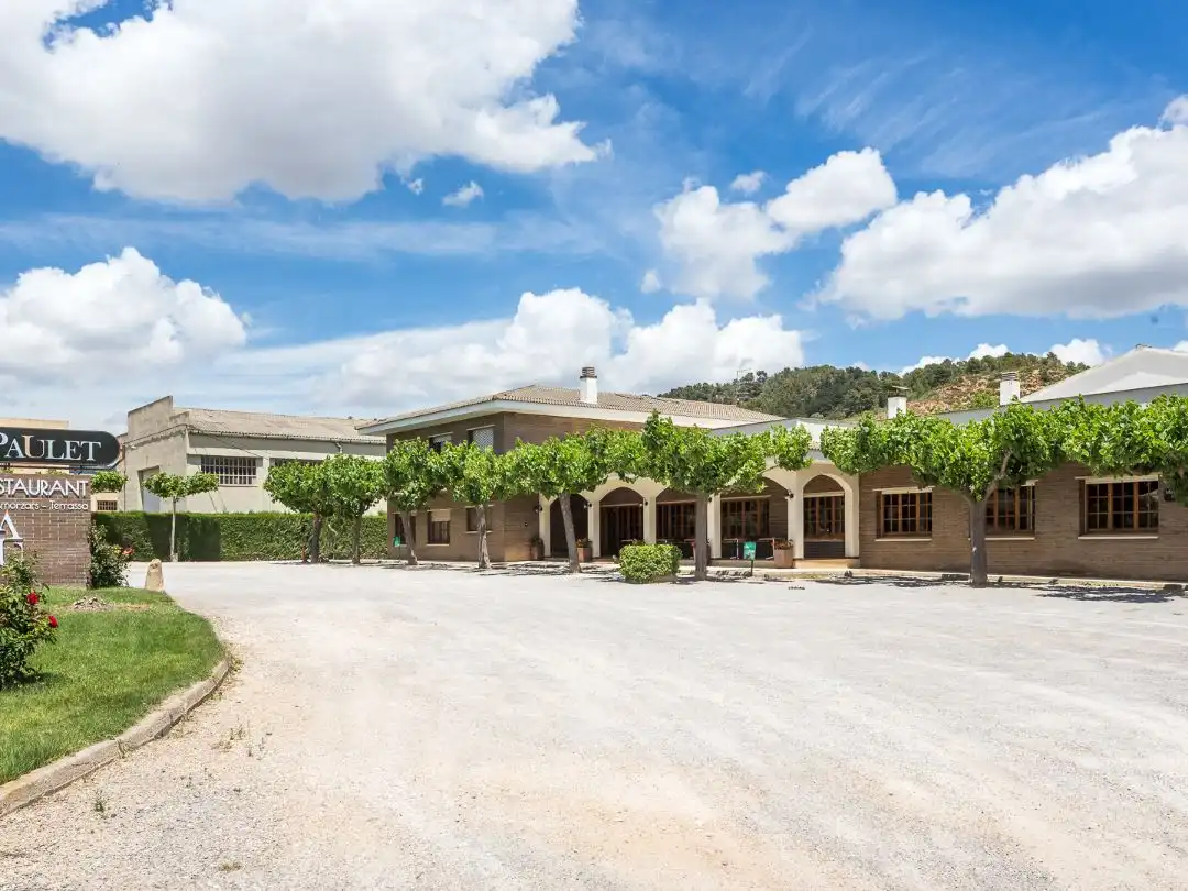 Vista exterior de Local en venta en Solivella