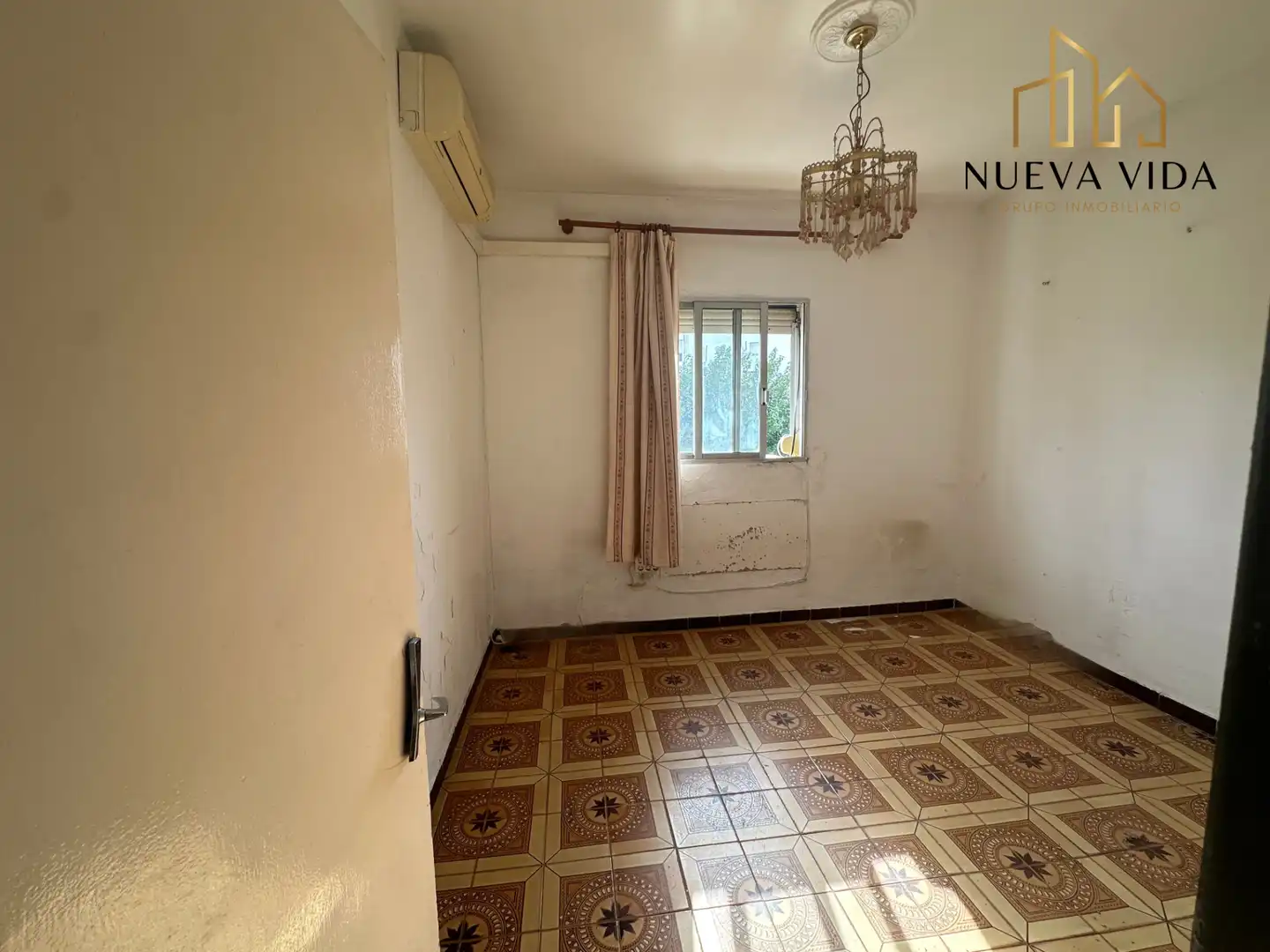 Bedroom of Flat for sale in Sevilla  with Terrace