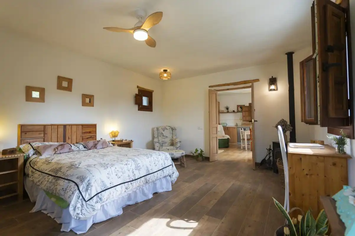 Habitación de Casa o chalet en venta en Santa Eulària des Riu con Aire acondicionado, Calefacción y Jardín privado