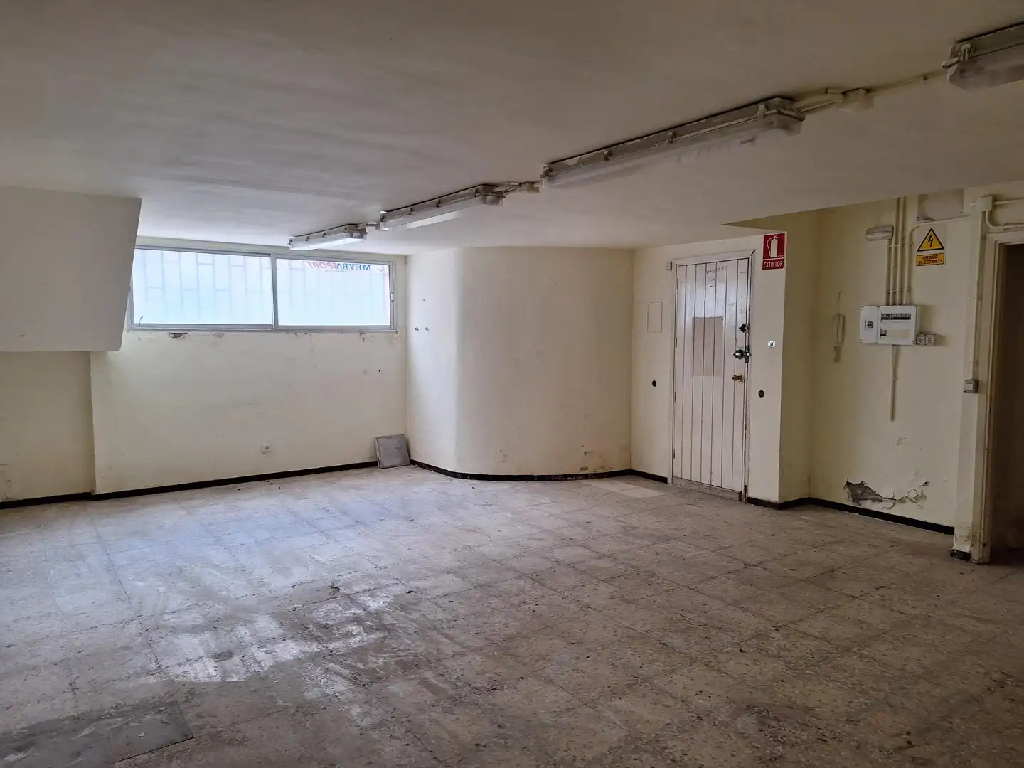 Local de lloguer a C/ Alvarez de Lugo, Duggi - Rambla - Los Hoteles