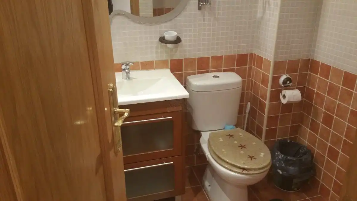 Baño de Apartamento en venta en Mejorada del Campo con Aire acondicionado, Calefacción y Terraza