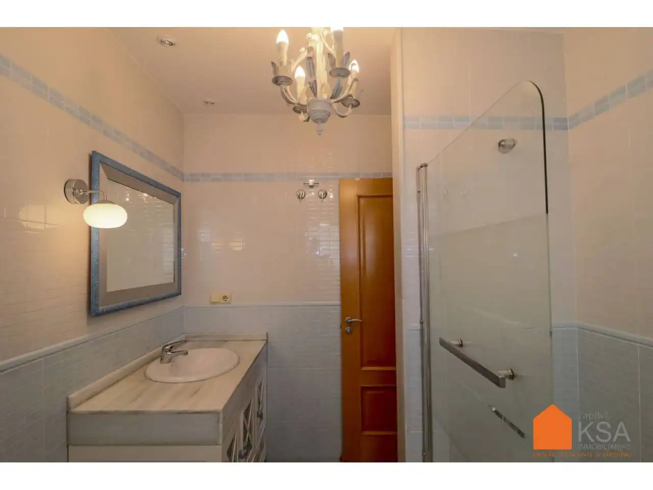 Houses for sale in Calle Piñeiro de Villestro, Parroquias de Santiago