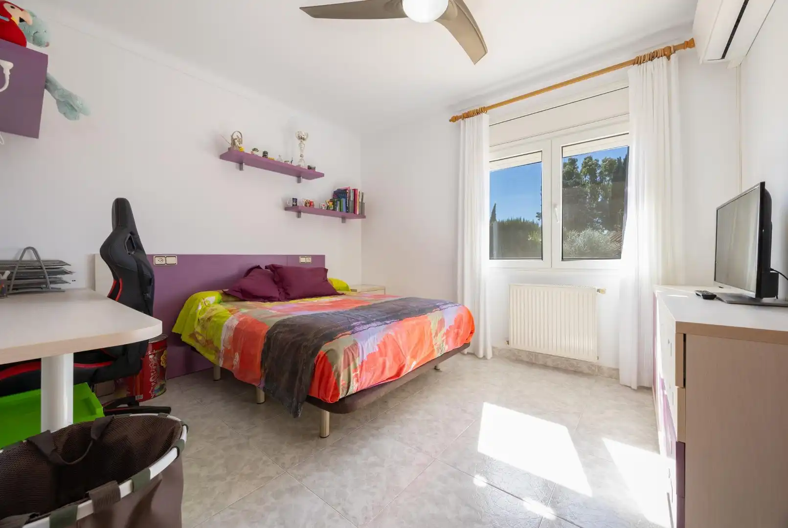 Dormitori de Casa o xalet en venda en Eixample Residencial