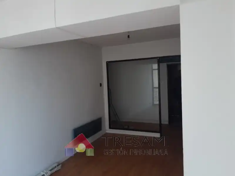 Büro zum Verkauf in Navia