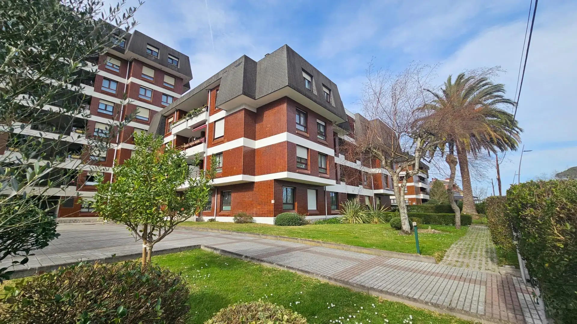 Vista exterior de Piso en venta en Getxo  con Calefacción, Terraza y Trastero