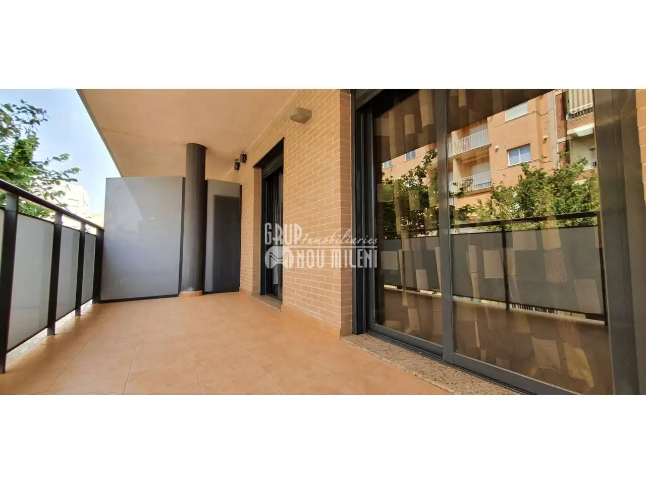 Exterior view of Flat for rent in Albal  with Air Conditioner and Terrace