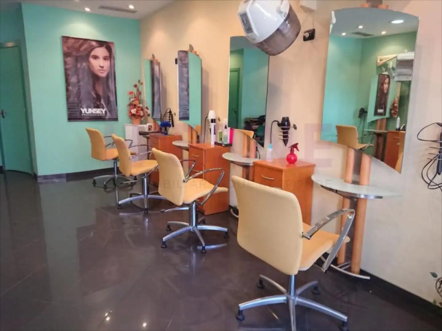 Business premises for sale in Las Arenas, imagen 2