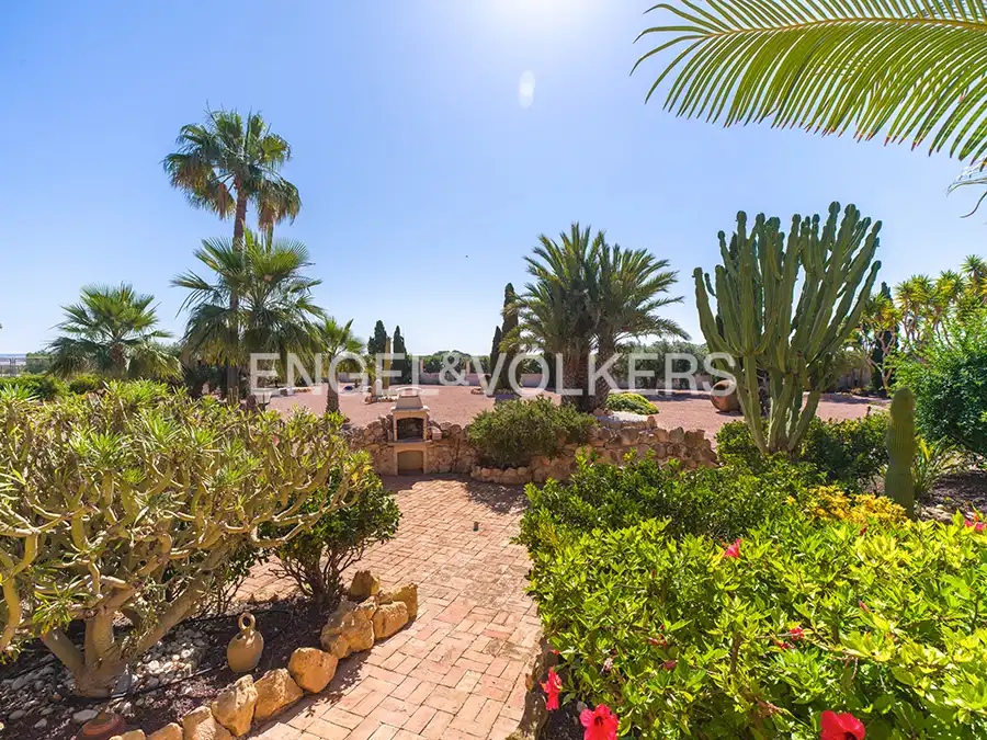Exterior view of Houses for sale in Elche / Elx  with Air Conditioner, Heating and Private garden