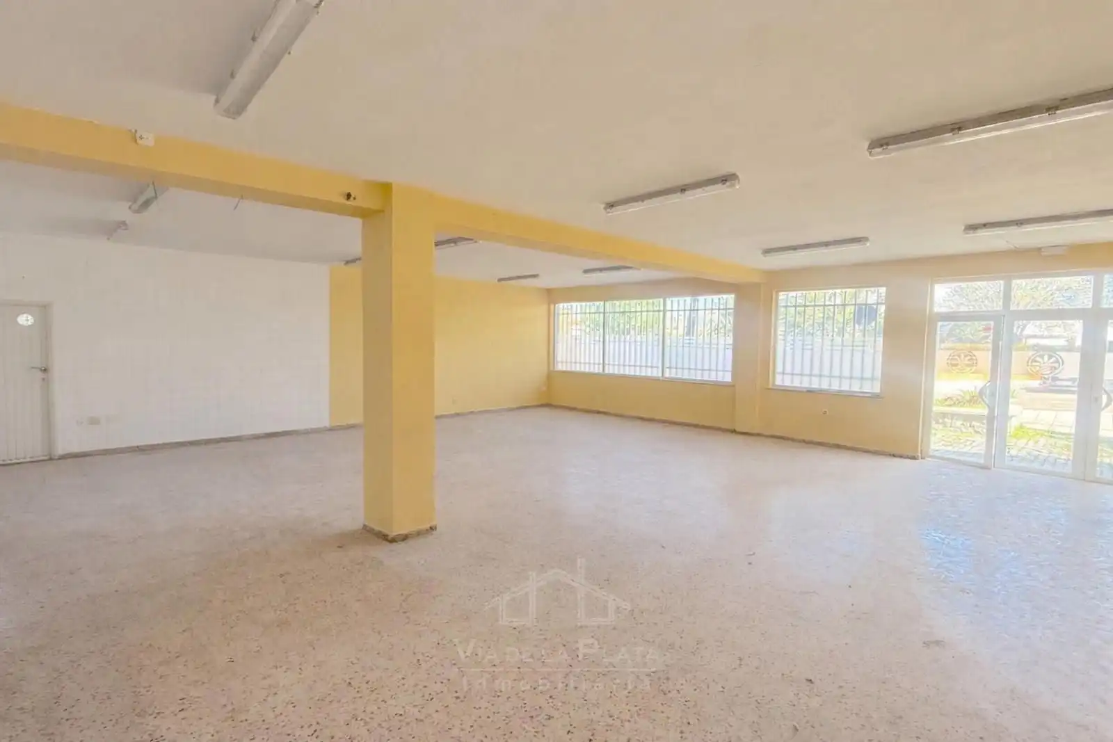 Local comercial en venda a Pavos 26, imagen 4