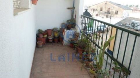 Piso situado en un 1º y esta compuesto por: 4 dormitorios, 2 baños, cocina equipada, 1 salón comedor, 2 aires acondicionados uno e, imatge 2