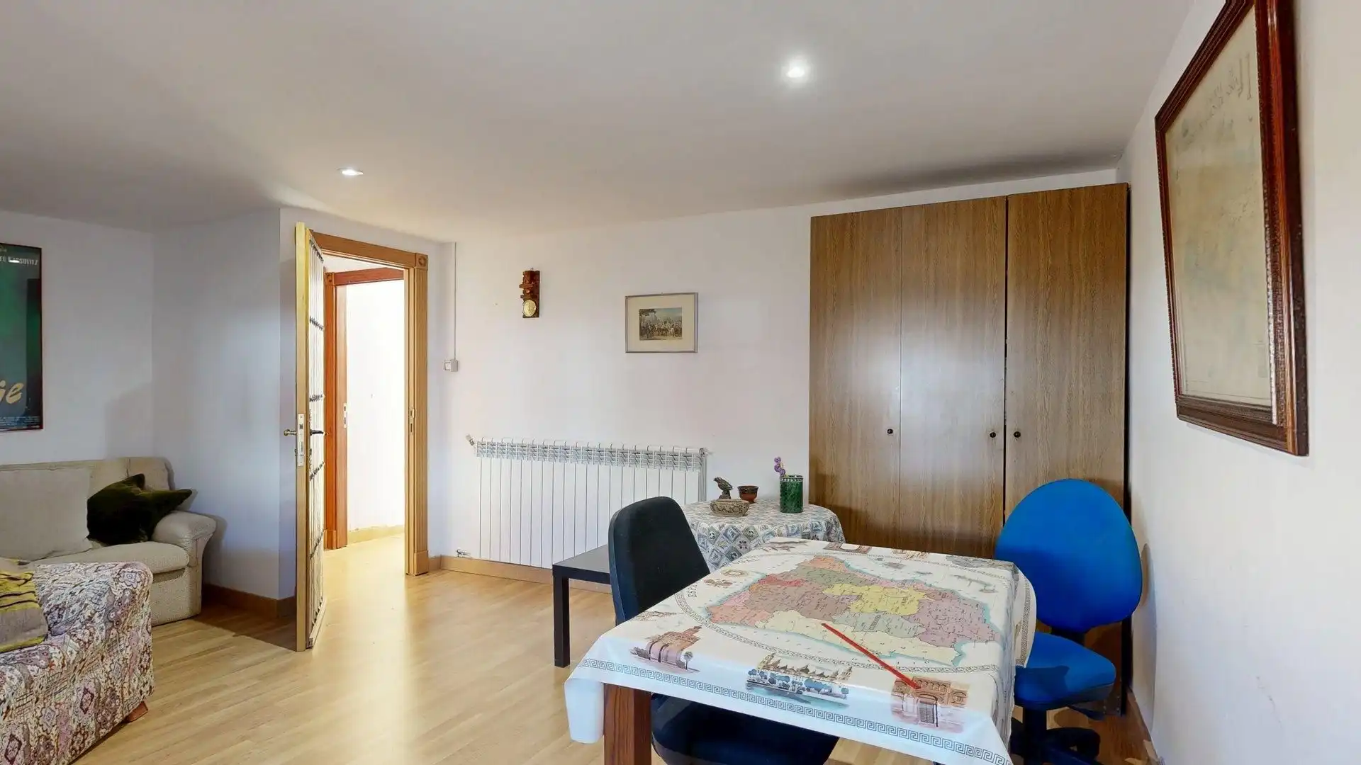 Casa o chalet en venta en Calle VAL DE LA CUEVA, Cadrete