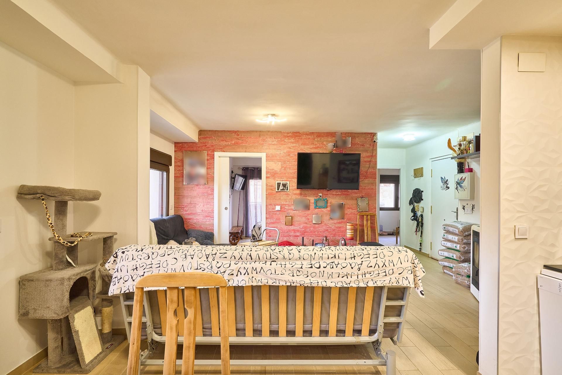 Living room of Flat for sale in El Barco de Ávila   with Terrace and Storage room