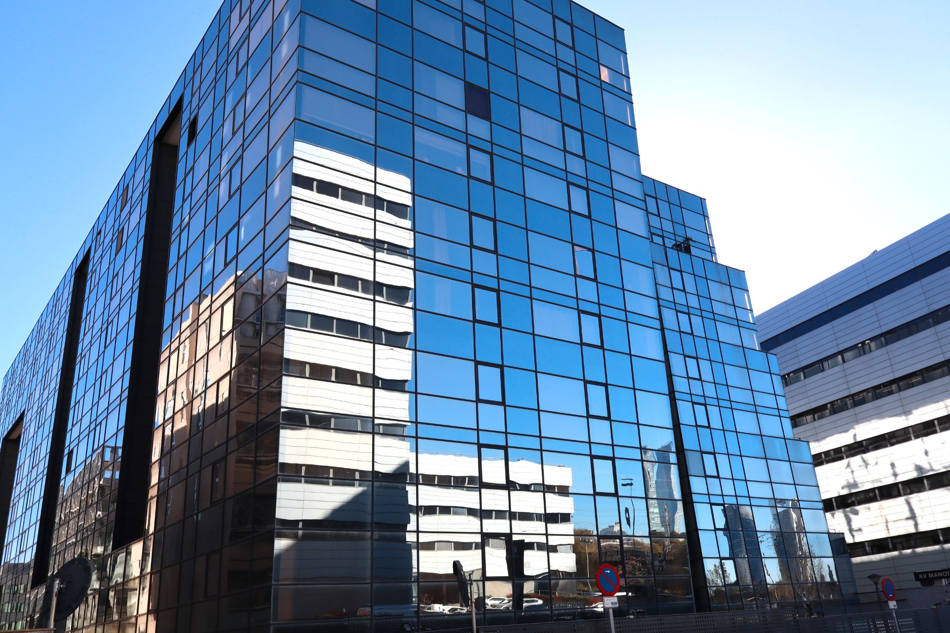 Oficina de alquiler en Avenida de Manoteras, 8, Virgen del Cortijo - Manoteras, Hortaleza