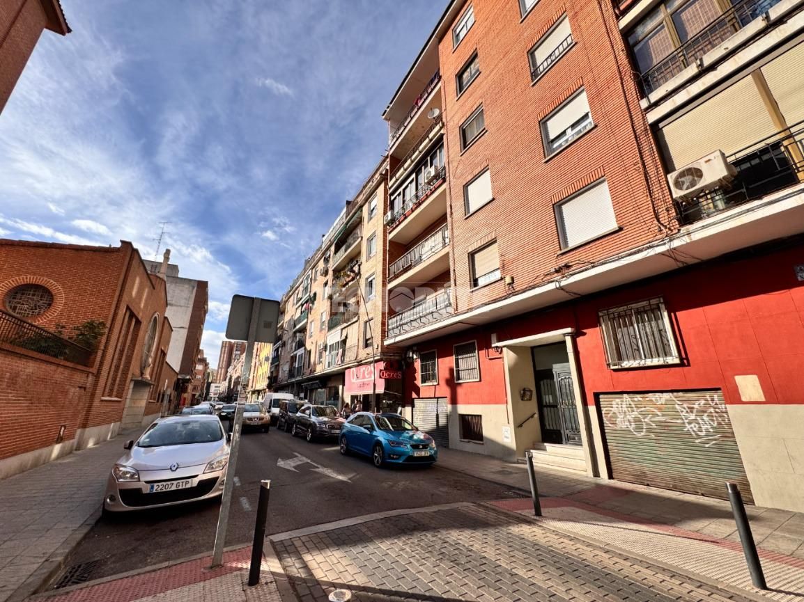 Vista exterior de Pis en venda en Talavera de la Reina amb Terrassa
