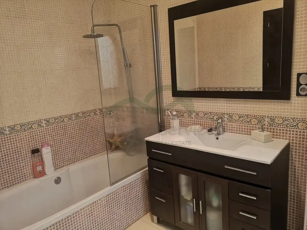 Baño de Finca rústica en venta en Cañete la Real