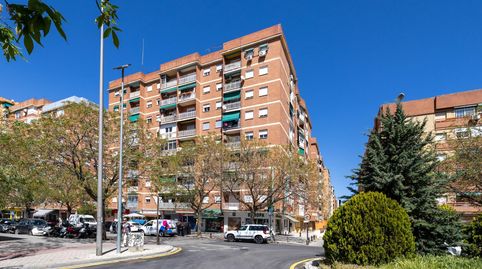 Foto 2 de Piso en venta en Pintor Ismael de la Serna, Barrio de Zaidín, Granada Capital