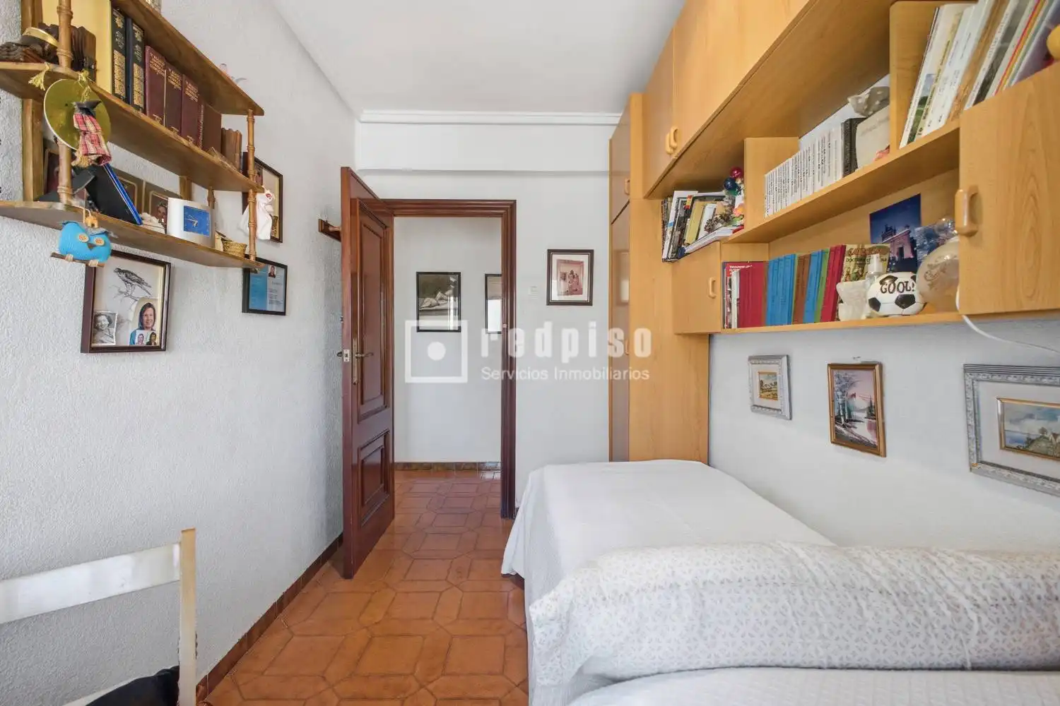 Habitación de Piso en venta en Valencia con Calefacción, Terraza y Amueblado