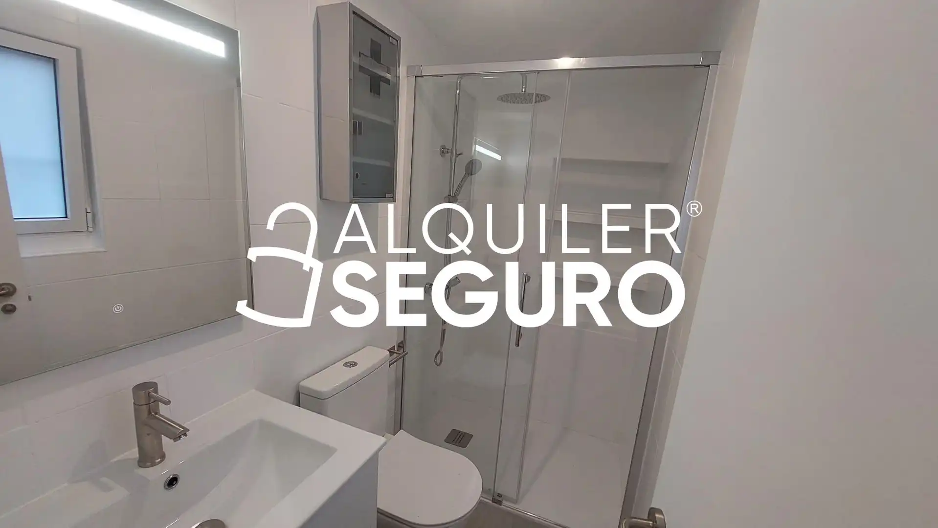 Estudi de lloguer a de la Encomienda, Embajadores - Lavapiés