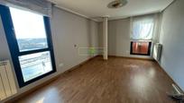 Living room of Duplex for sale in Villaquilambre  with Heating, Parquet flooring and Storage room