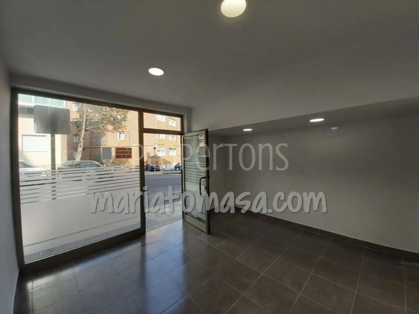 Business premises for sale in Villamonte, imagen 3