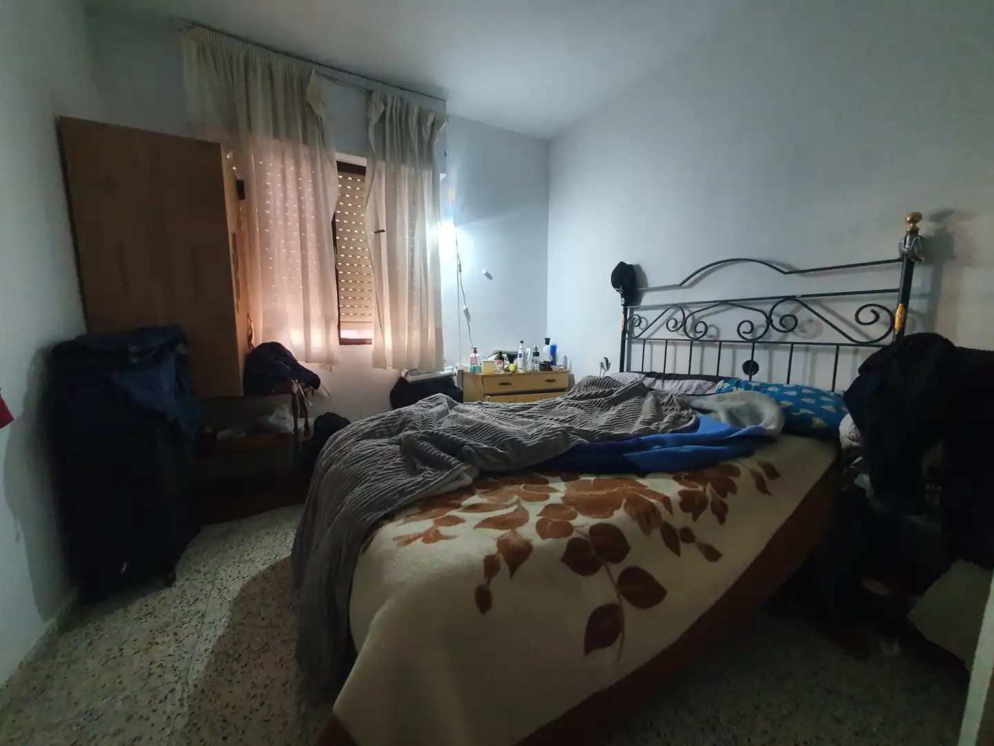 Dormitori de Pis en venda en Guadix