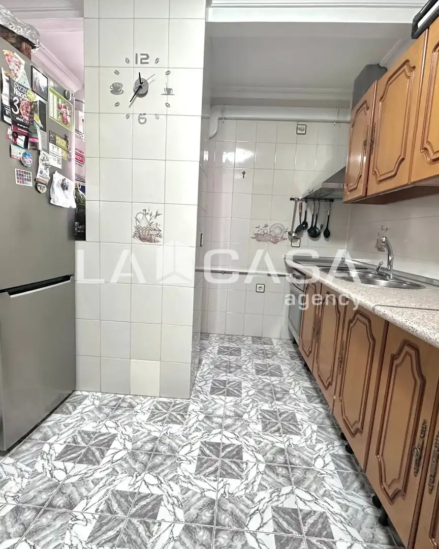 Kitchen of Flat for sale in Sevilla  with Terrace
