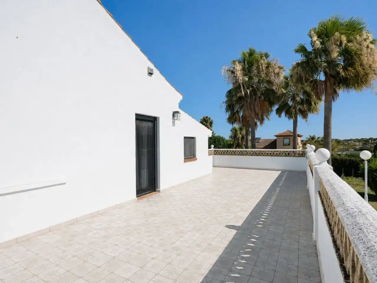 Vista exterior de Piso en venta en Aljaraque con Aire acondicionado, Jardín privado y Trastero