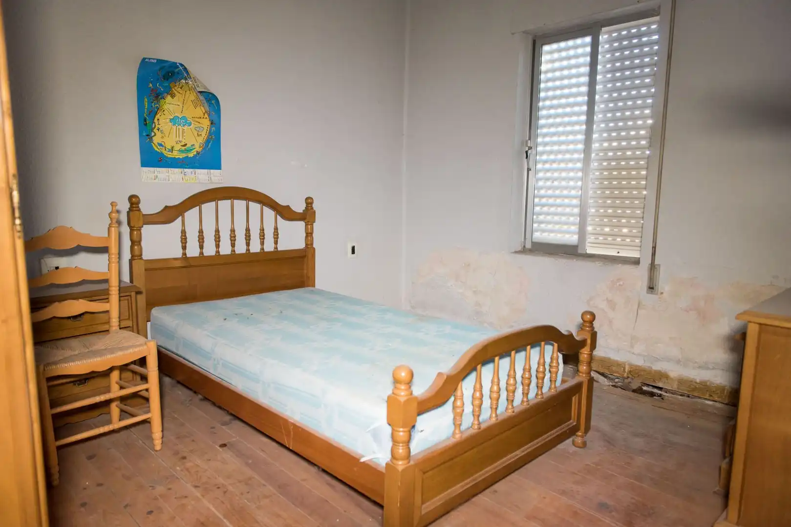 Schlafzimmer von Country house zum Verkauf in Toral de los Vados mit Heizung