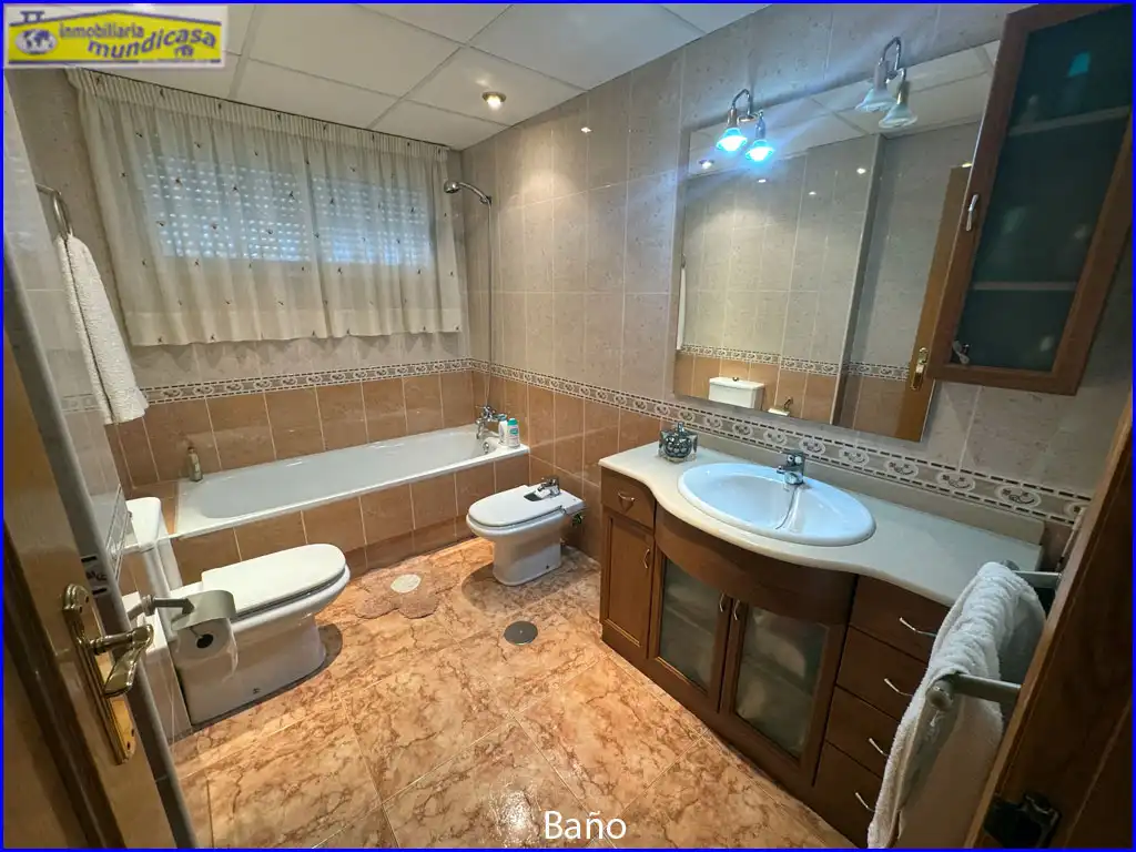 Baño de Dúplex en venta en Santomera con Aire acondicionado, Terraza y Amueblado