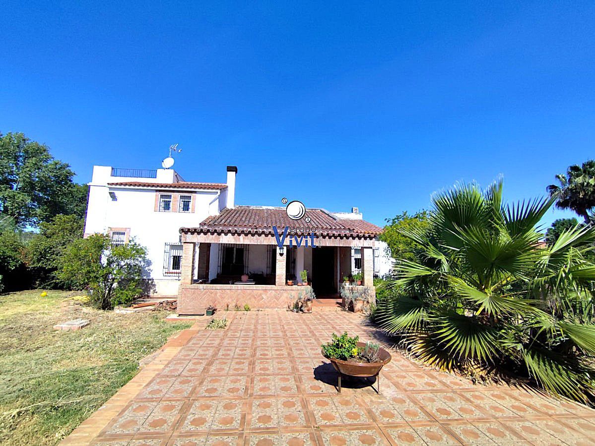 Garden of House or chalet for sale in Alcalá de Guadaira  with Air Conditioner