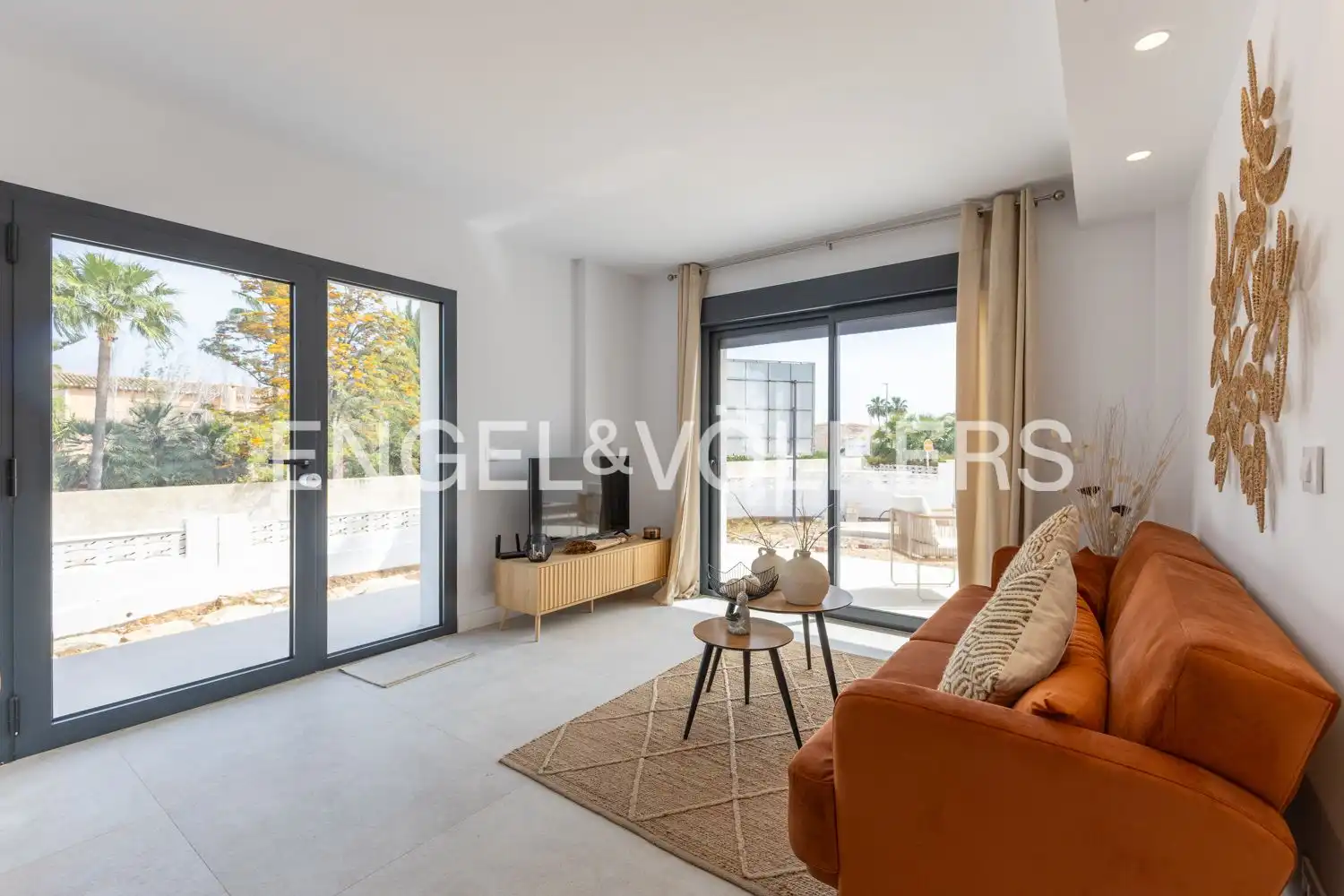 Sala de estar de Piso en venta en Dénia con Aire acondicionado, Calefacción y Jardín privado