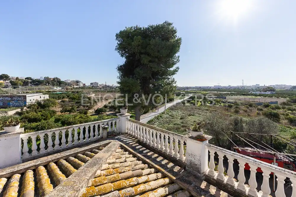 Vista exterior de Casa o chalet en venta en Paterna con Aire acondicionado, Calefacción y Jardín privado