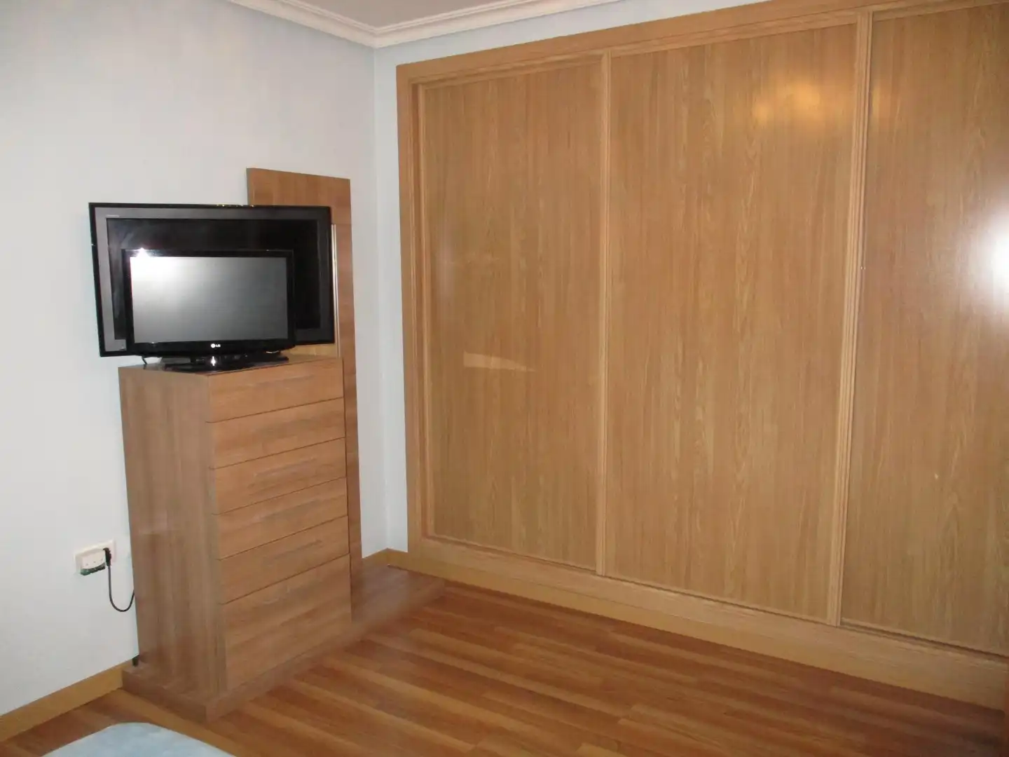 Bedroom of Flat for sale in Puertollano  with Air Conditioner, Heating and Terrace