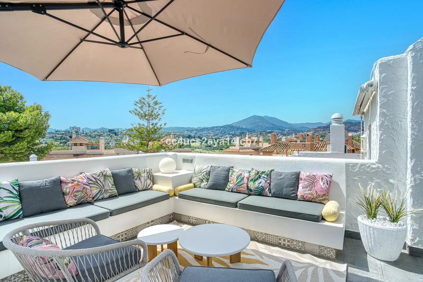 Reihenhaus mit Pool zum Verkauf in Nueva Andalucía, imagen 23