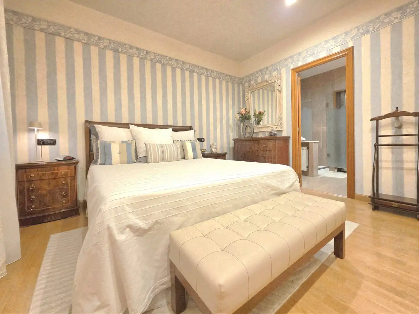 Habitación de Casa o chalet en venta en Lleida con Aire acondicionado, Calefacción y Jardín privado