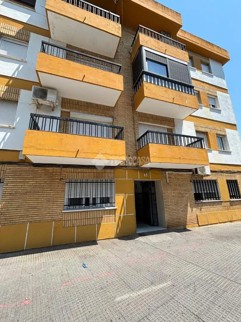 Flat for sale in C. Lepe, Ayamonte ciudad