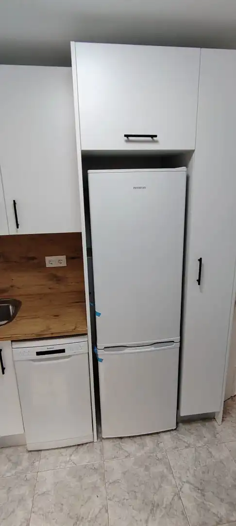 Schlafzimmer von Wohnung zur Miete in Salamanca mit Heizung, Möbliert und Ofen