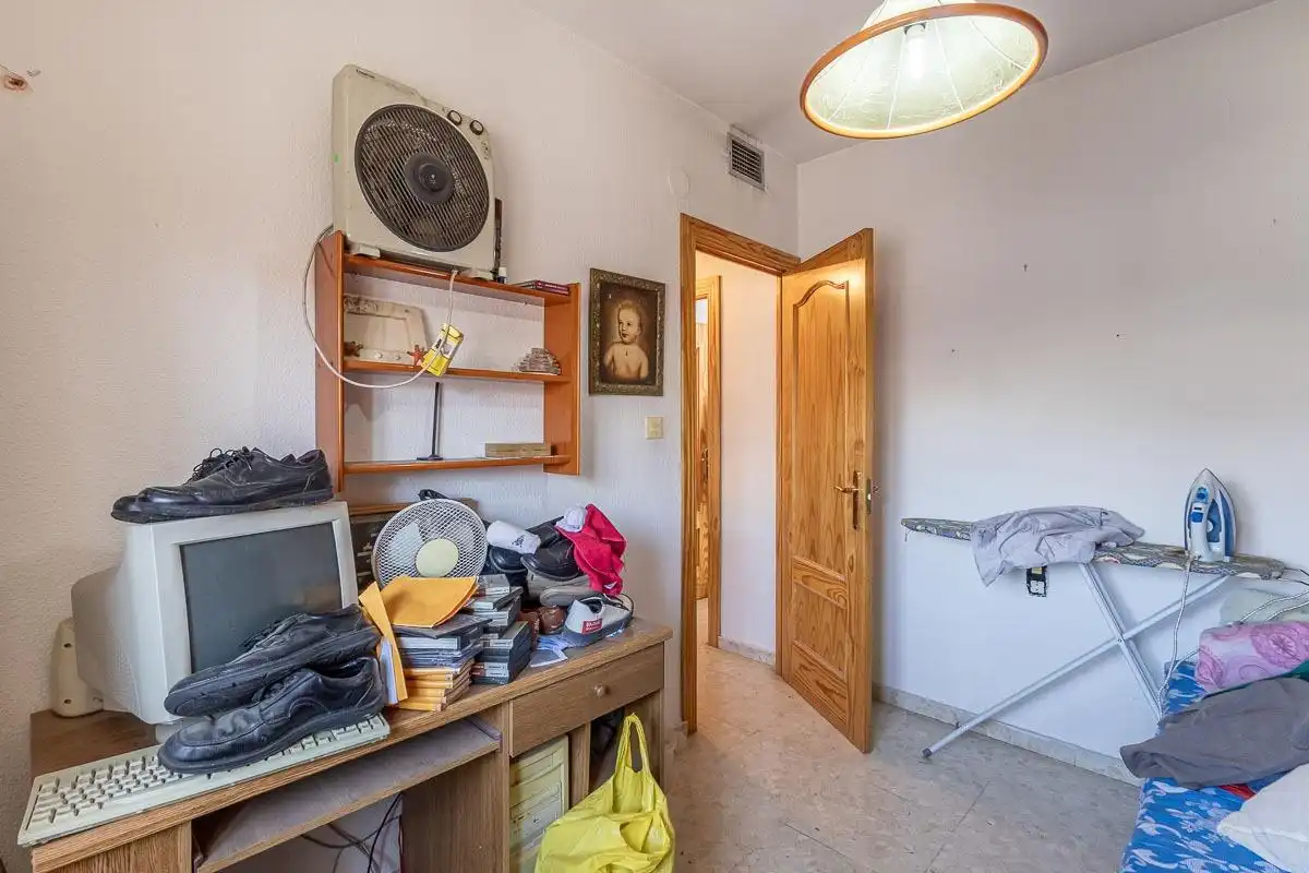 Habitación de Piso en venta en Granada con Aire acondicionado, Calefacción y Terraza