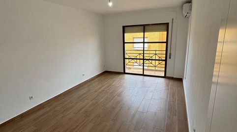 Foto 2 de Piso en venta en Calle Azucena, La Morería, Ciudad Real Capital