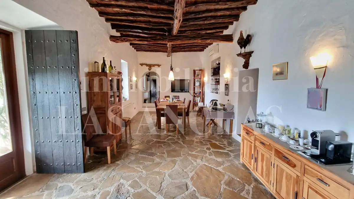 Cuina de Finca rústica en venda en Sant Joan de Labritja amb Aire condicionat, Calefacció i Terrassa