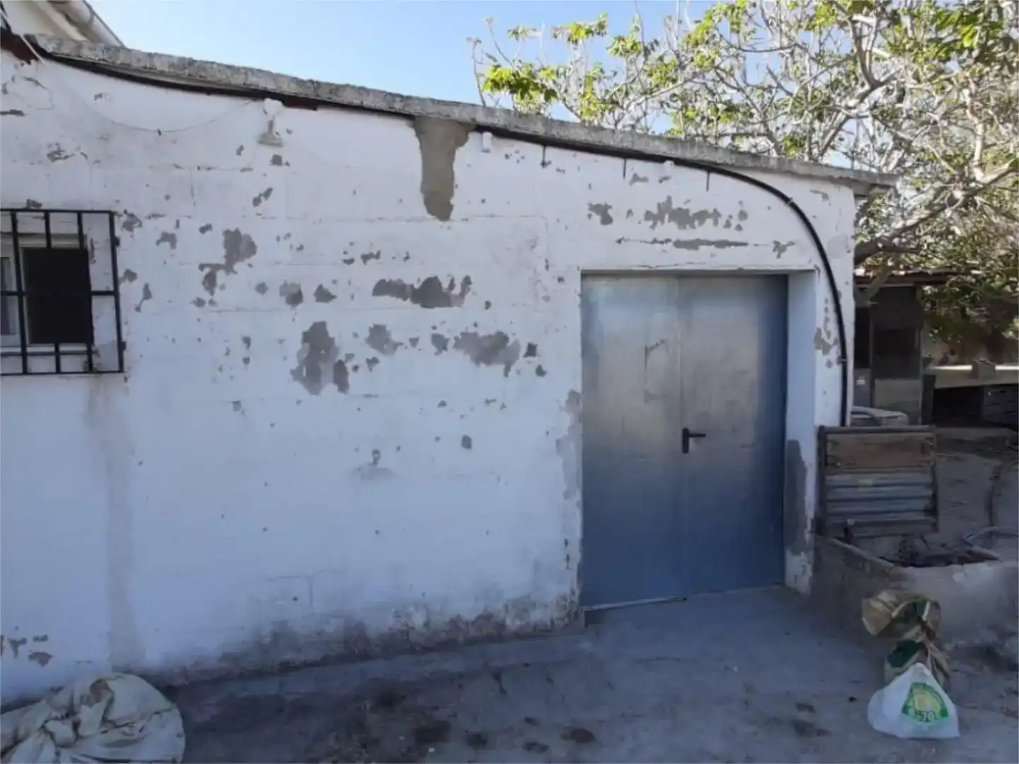 Vista exterior de Finca rústica en venda en Albaida amb Piscina