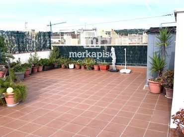 Penthouse mit Pool zum Verkauf in Nucli Antic
