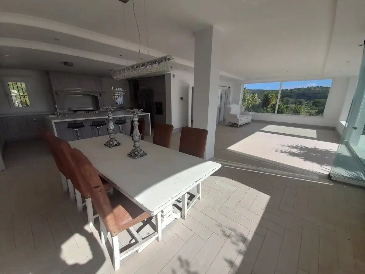 Chalet con piscina en venta en Sotogrande Alto, imagen 5