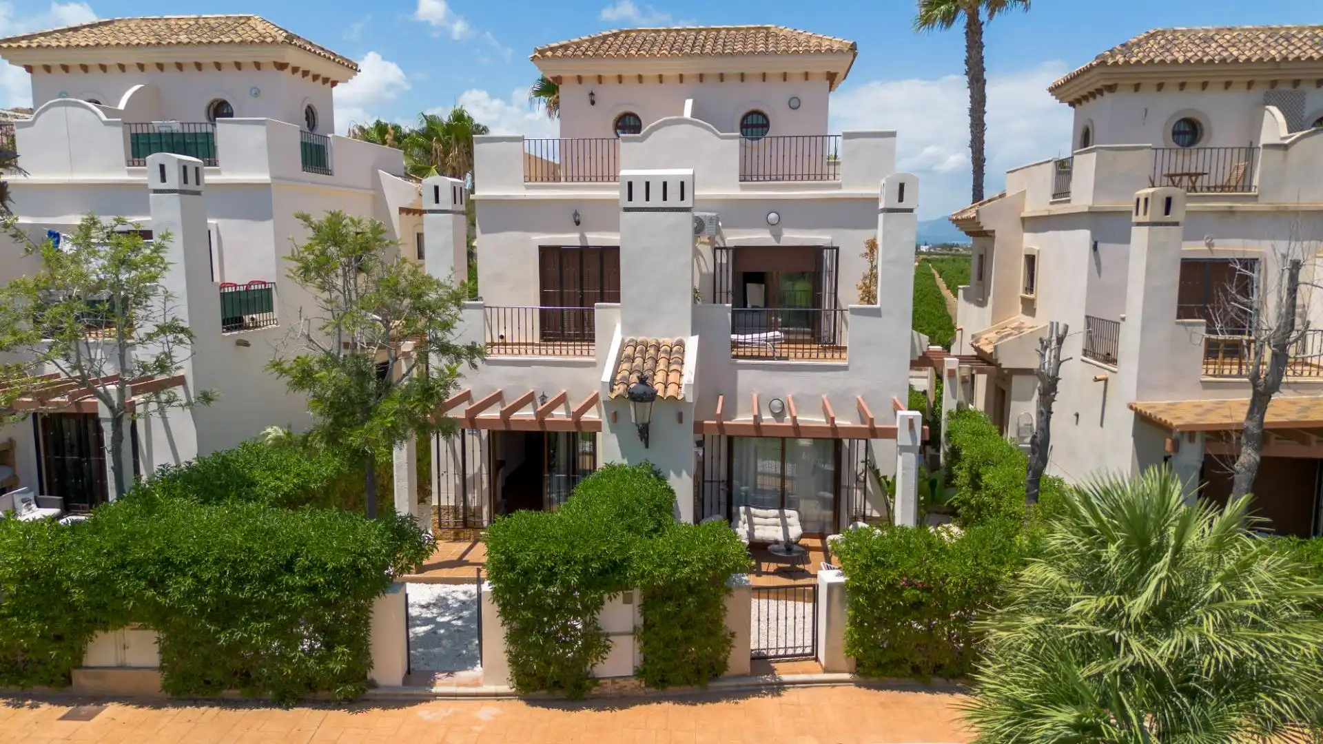 Vista exterior de Casa o chalet en venta en Algorfa con Jardín privado, Terraza y Balcón