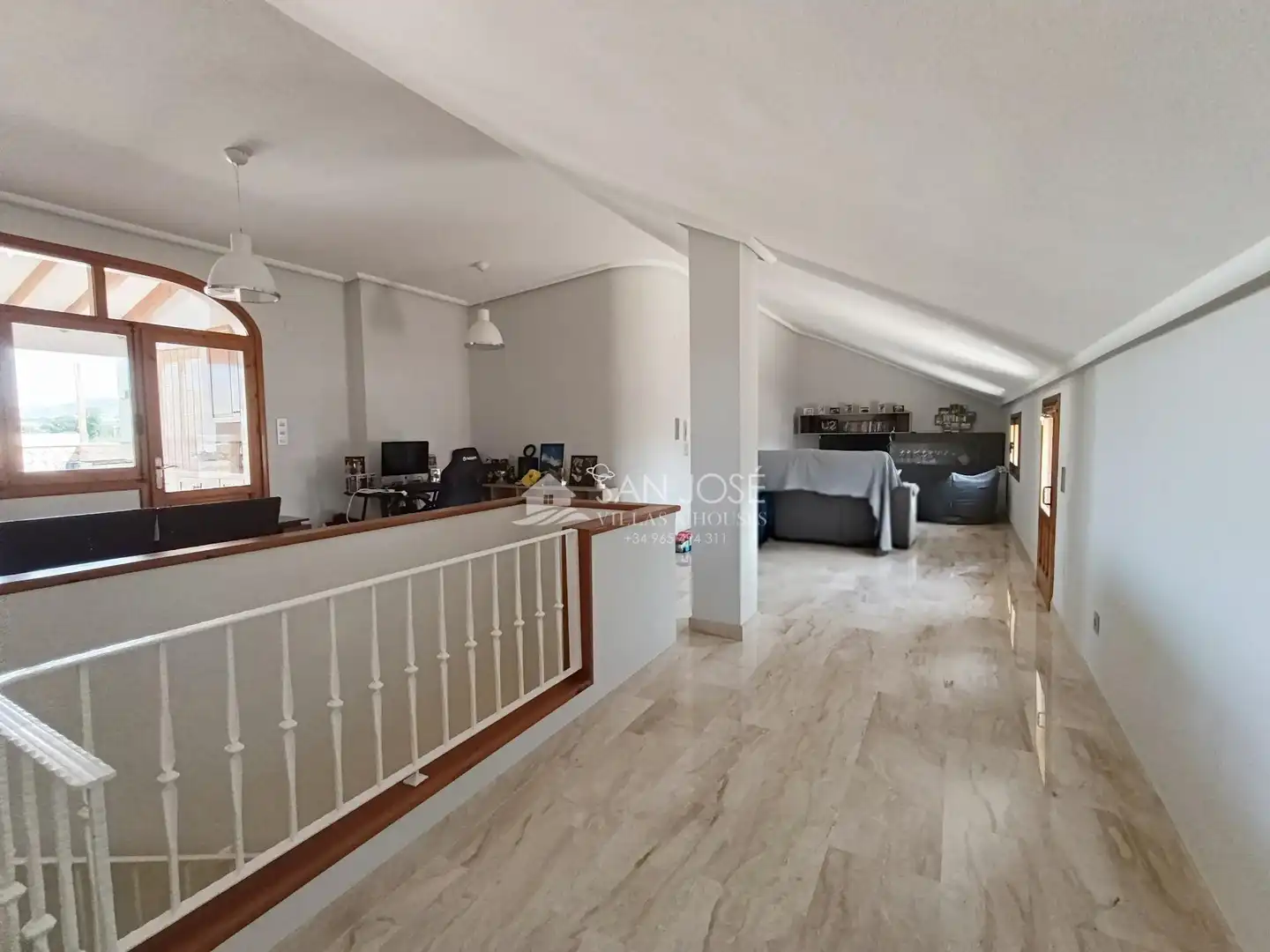 Ático en venta en Novelda con Aire acondicionado, Calefacción y Balcón