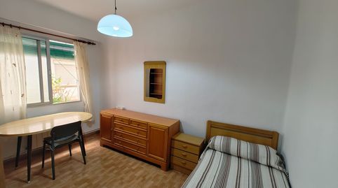 Foto 3 de Piso de alquiler en De San Isidro, San Ildefonso, Granada Capital